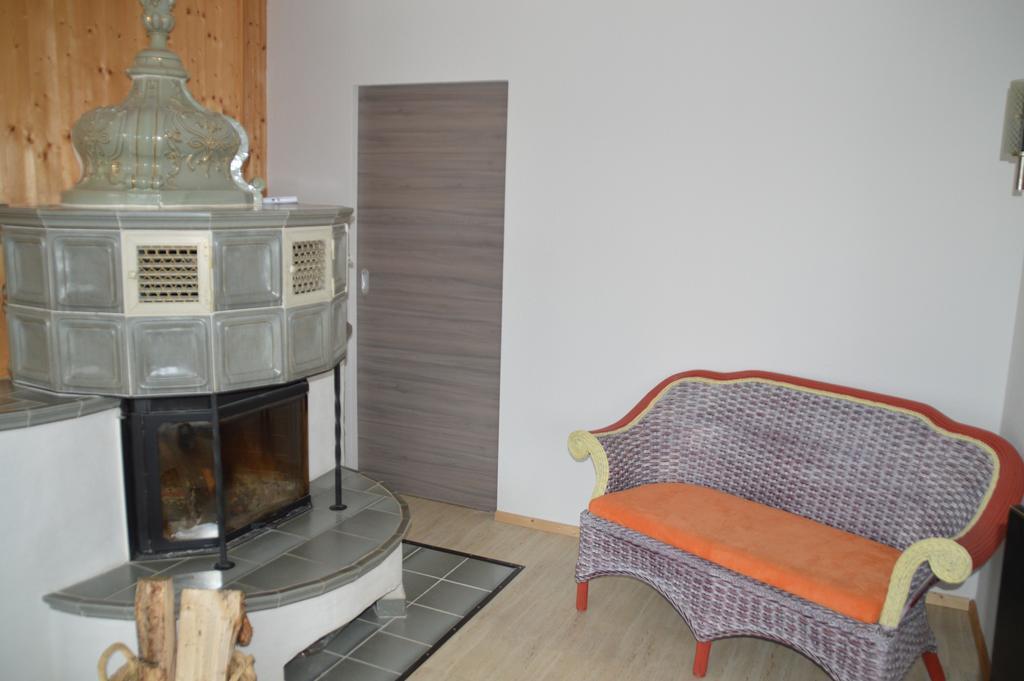 Bergpanorama Ruhla Apartment Bagian luar foto